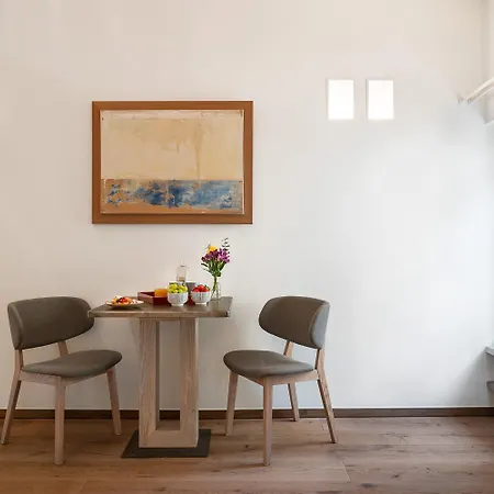 Conte Manfredo And Donna Angelina With Breathtaking Arena Views In Apartman Verona
