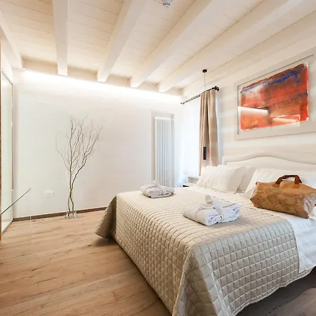 Verona Suites فيرونا